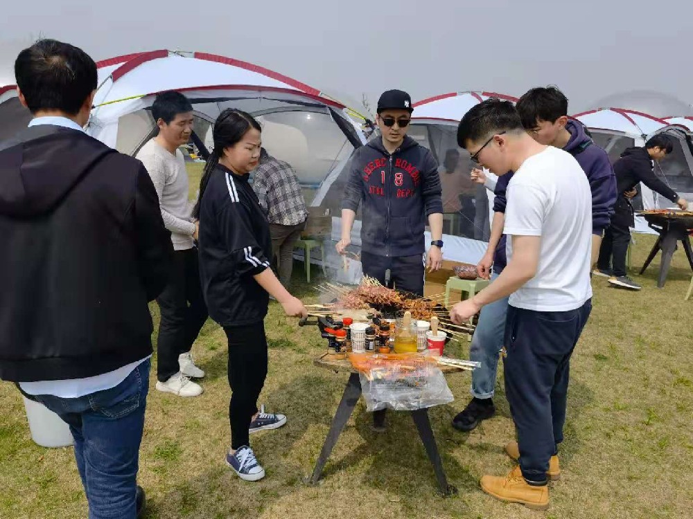 創(chuàng)京檢測團建滴水湖燒烤-重視企業(yè)發(fā)展，更重視團隊凝聚力！
